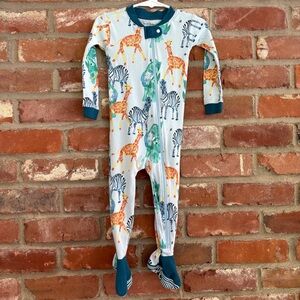 NWOT Burt’s Bees 18m Footie Pajamas Sleeper 18m Safari Animals